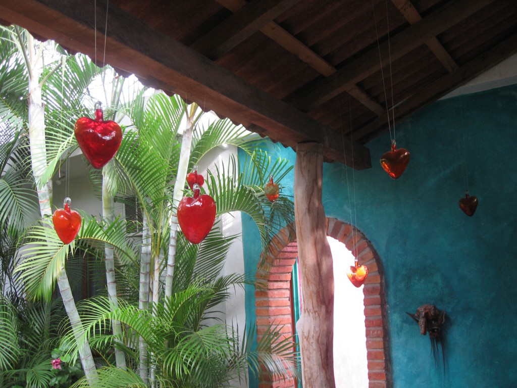 2010.01 Hacienda Mosaico hearts